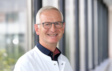 Prof. Dr. Christoph Kosinski